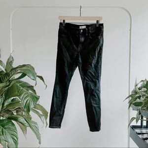 Madewell Black Roadtripper Jeans Size 28